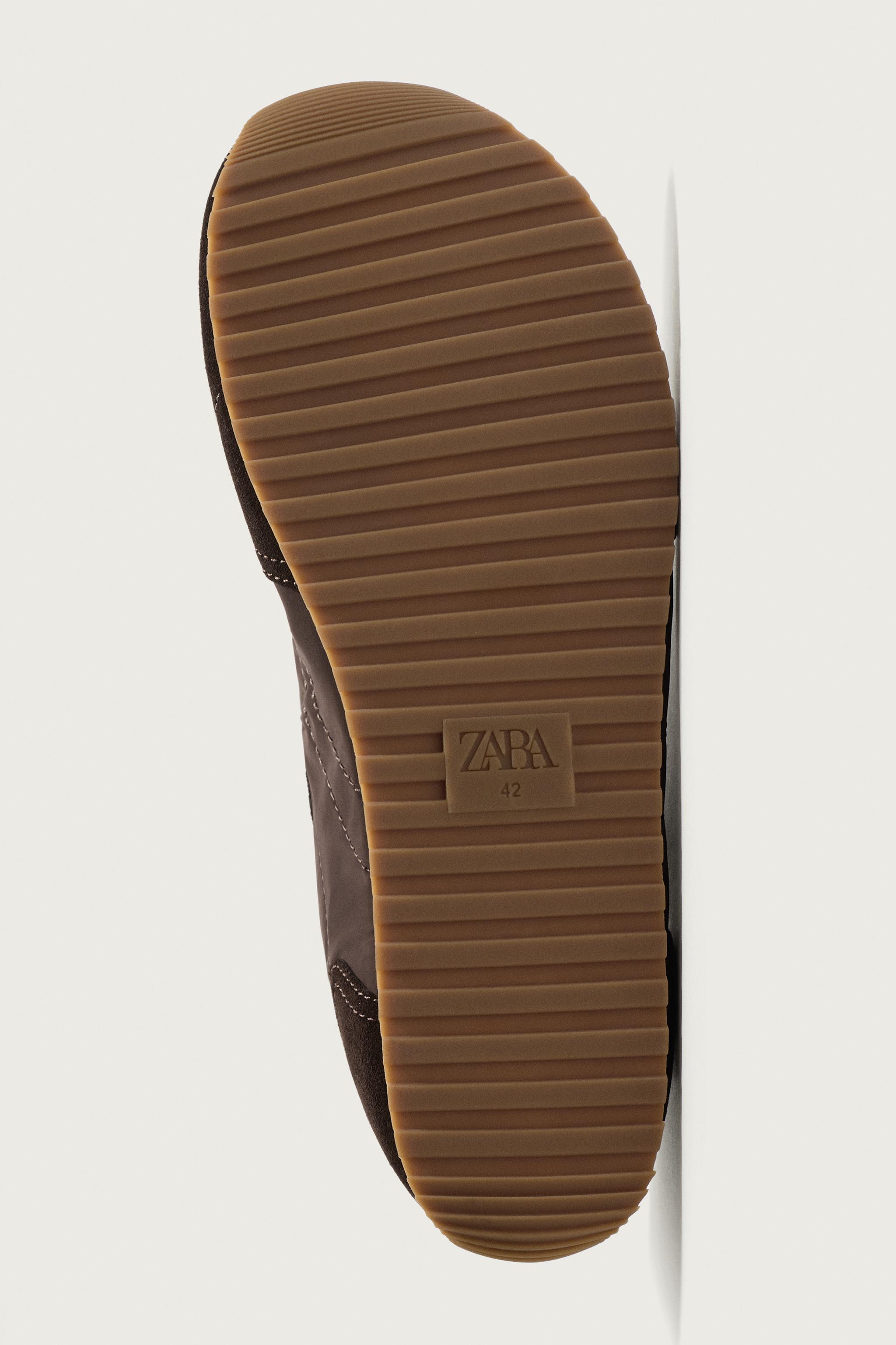 BAREFOOT SNEAKERS